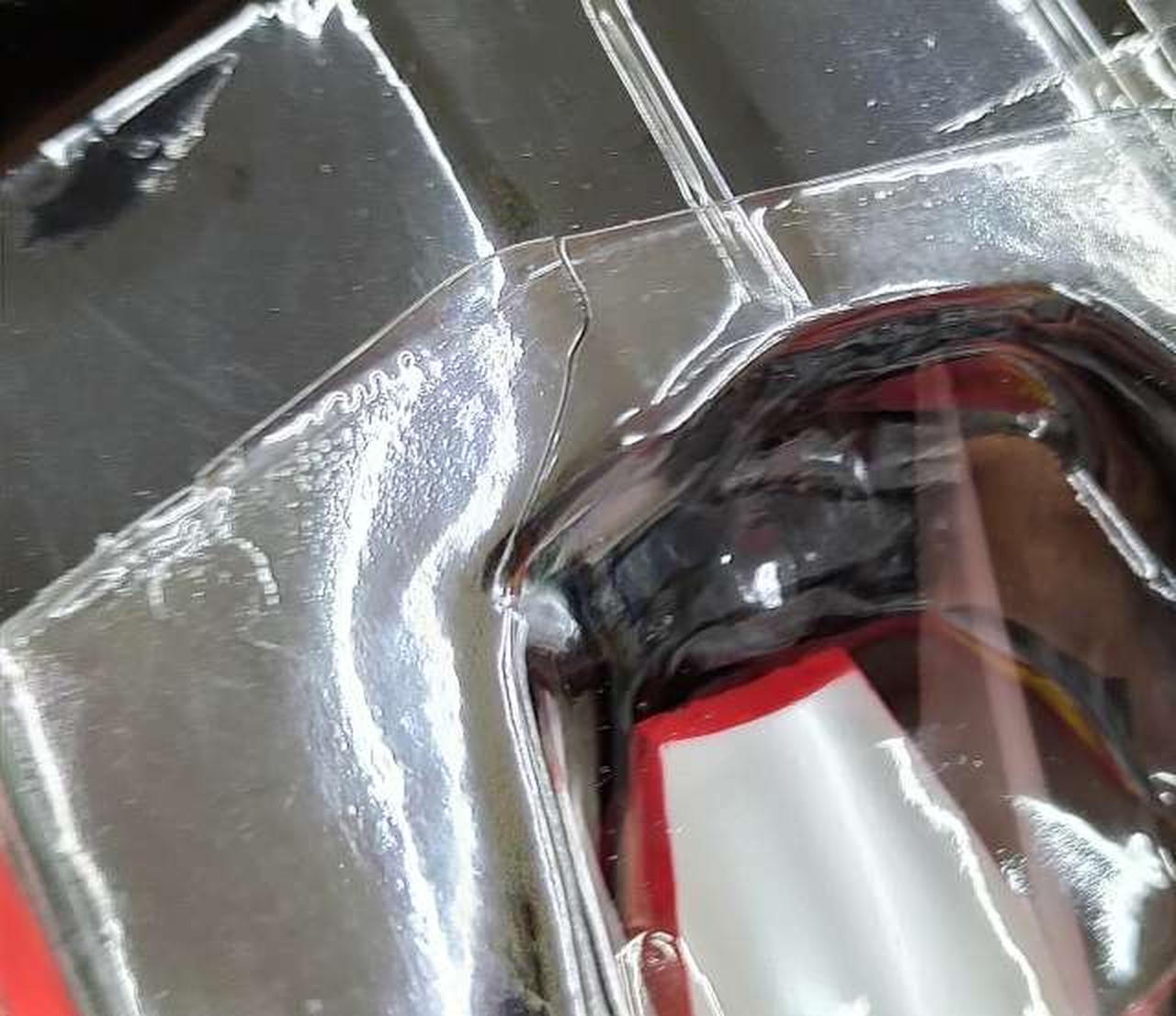 ブリスター傷みあり