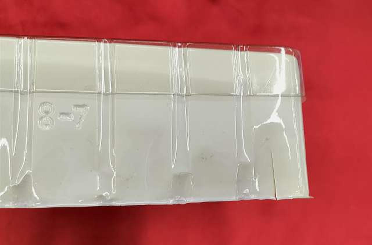 ブリスター割れあり