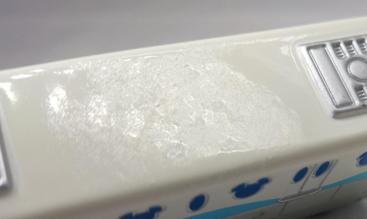 上面塗装ムラなどによる荒れあります。