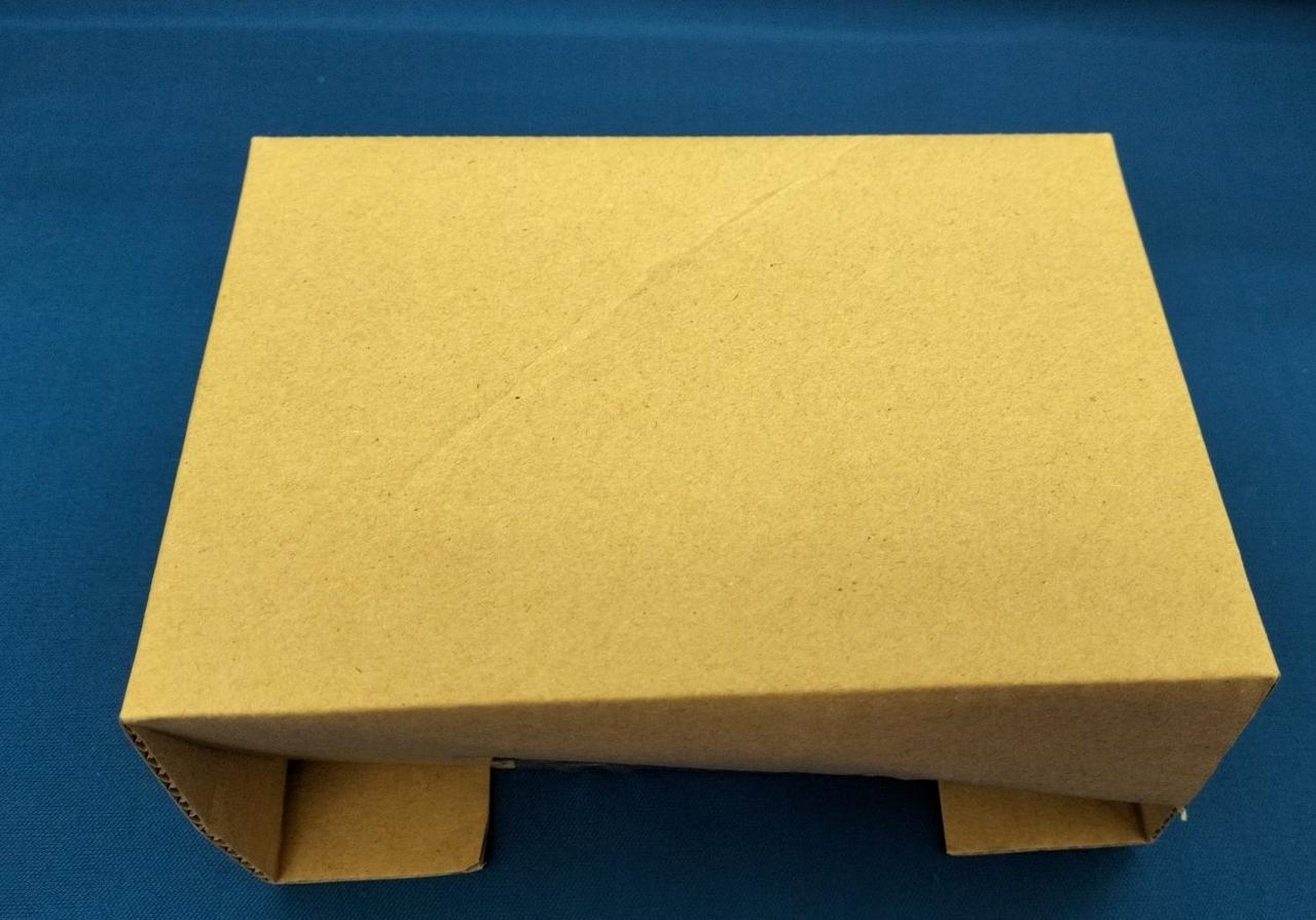 段ボール折れあります。