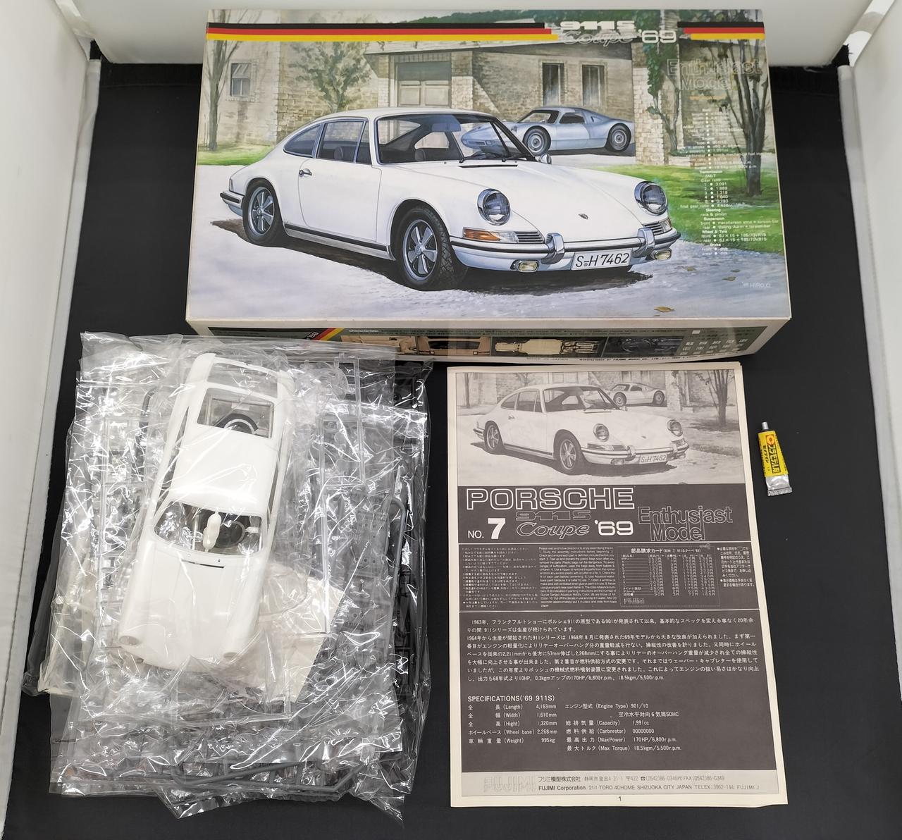 Fujimi】PORSCHE 911SCOUPE '69　プラモデル Fujimi 1:24 1969 Porsche 911 S Coupe Scale Model Car - YouTube