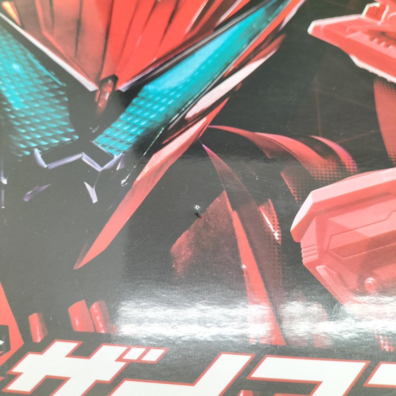 箱にへこみあります。