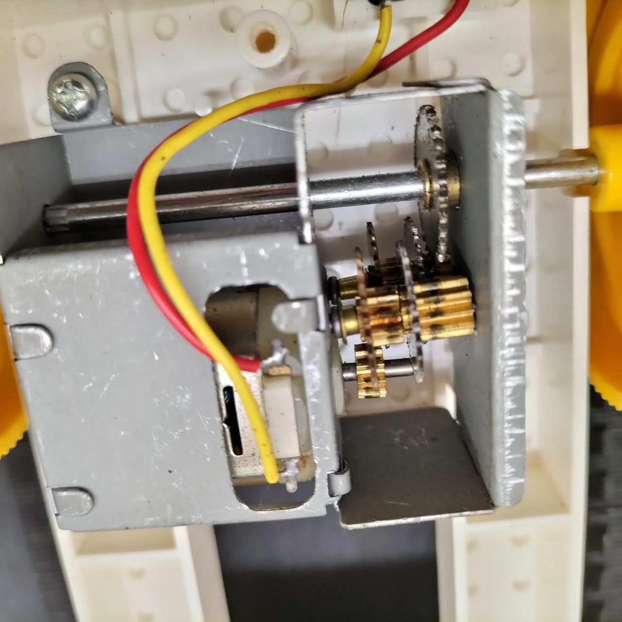 ギアに削れて空回りする箇所あります