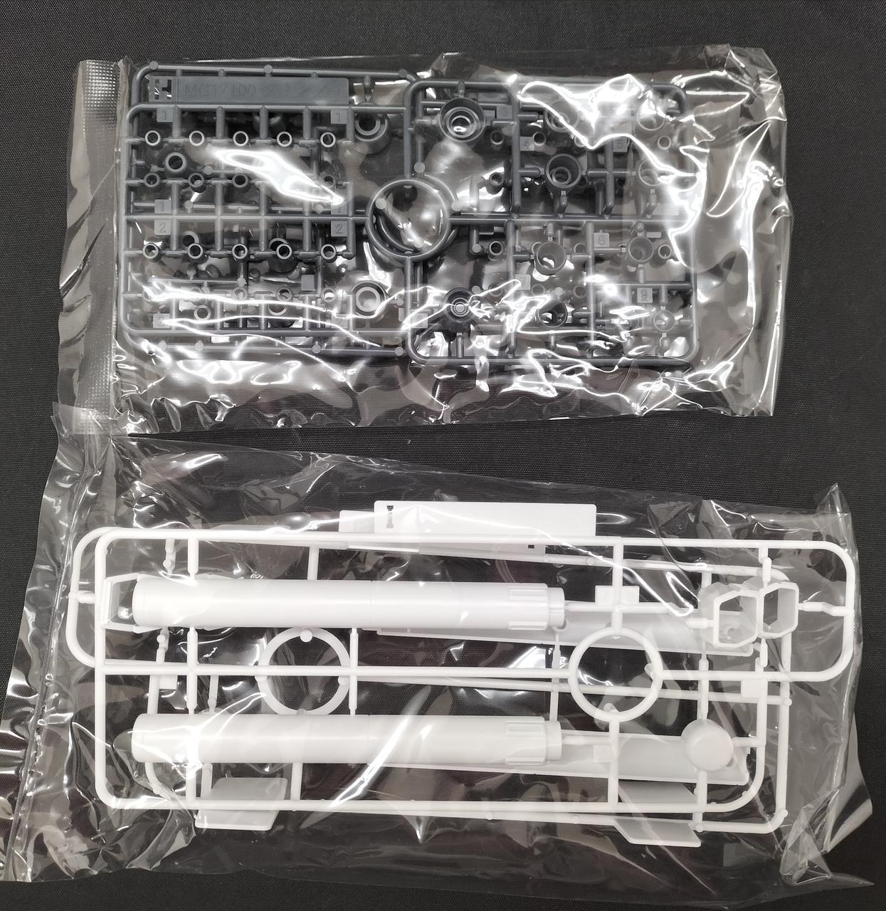 Hパーツ×2、Iパーツ×2