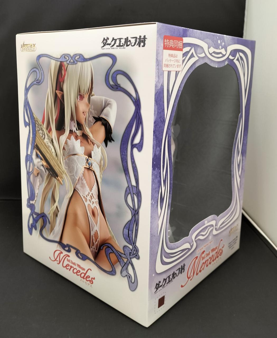 正面ブリスターゆがみあります。