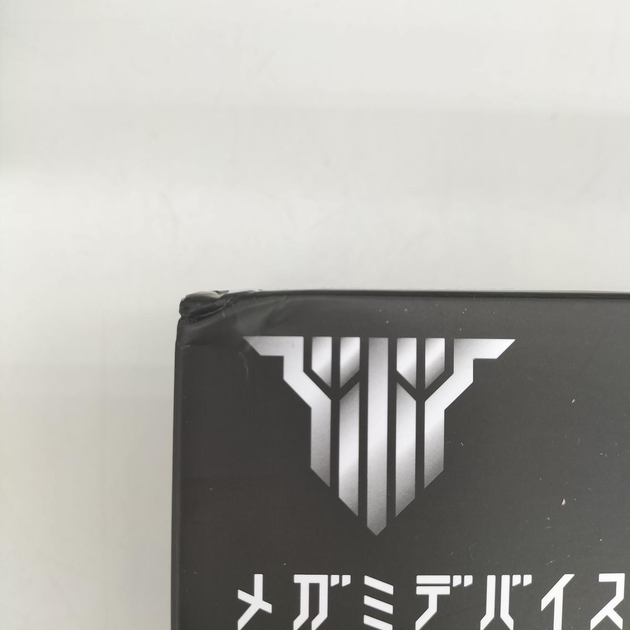 箱傷みあります。