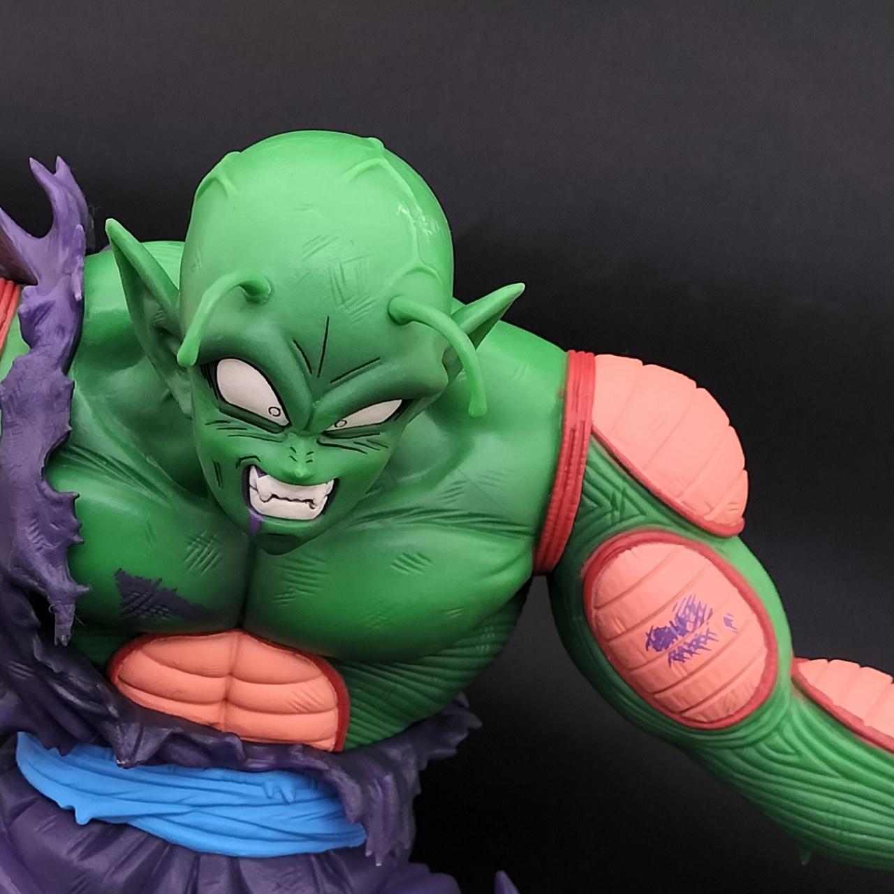 頭部に少しキズあります。