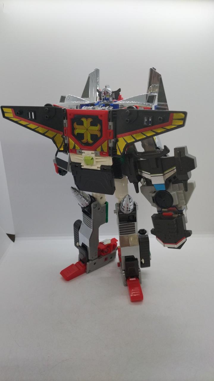 タカラ 黄金勇者ゴルドラン DX超白銀合体ゴッドシルバリオン 71kvcwmhF1L._AC_SY200_QL15_.jpg