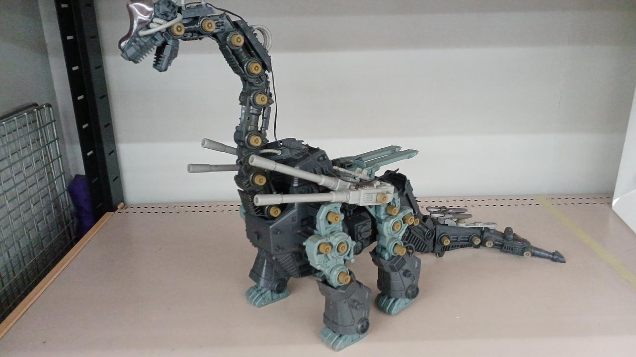 TOMY ウルトラサウルス ロボット模型 TOMY ウルトラサウルス ロボット模型