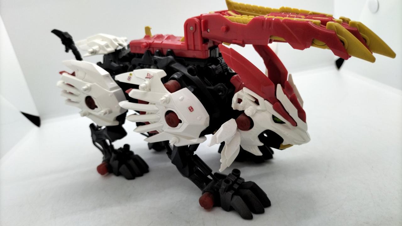 Takara Tomy - 即日発送！タカラトミーモール限定　ゾイドワイルド プロトビーストライガー タカラトミーモール限定で別カラーのビーストライガーに換装可能