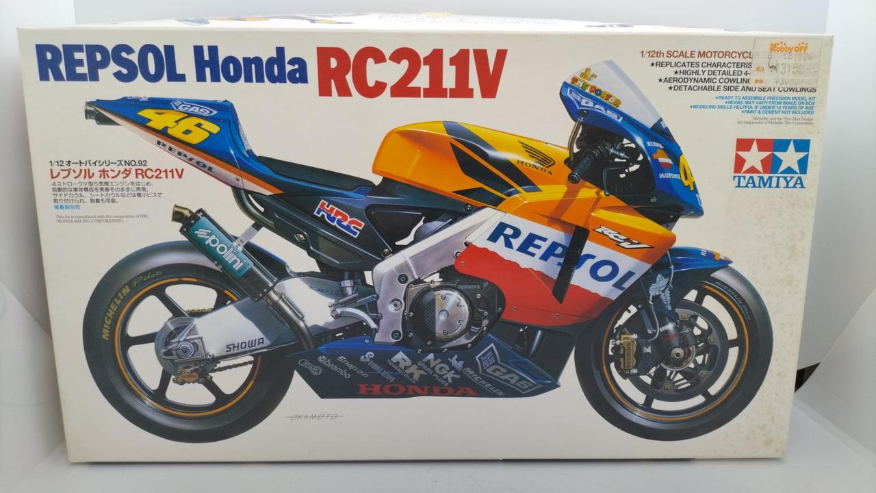 バイクプラモデル　タミヤ1/12 ホンダRC211V ジャンク品 バイクプラモデル タミヤ1/12 ホンダRC211V ジャンク品