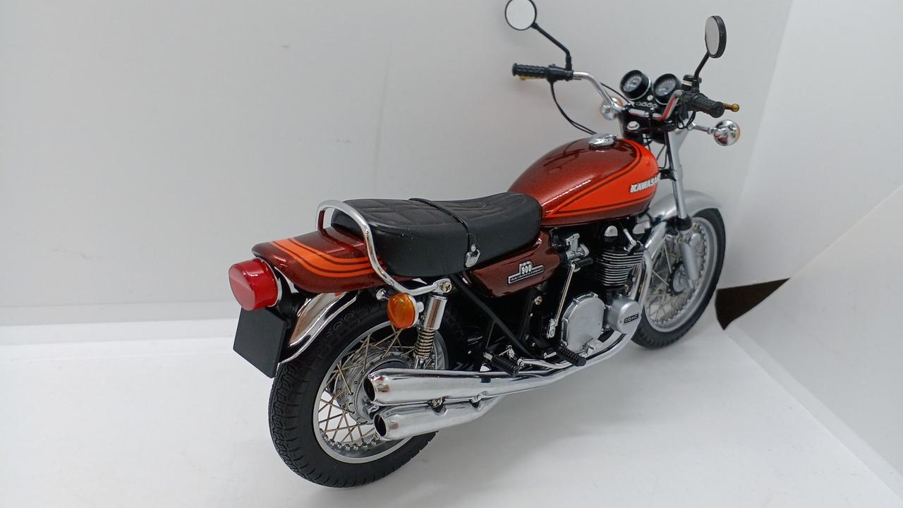 ミニチャンプス(MINICHAMPS)|カワサキ Z1 900|【ハードオフ公式通販