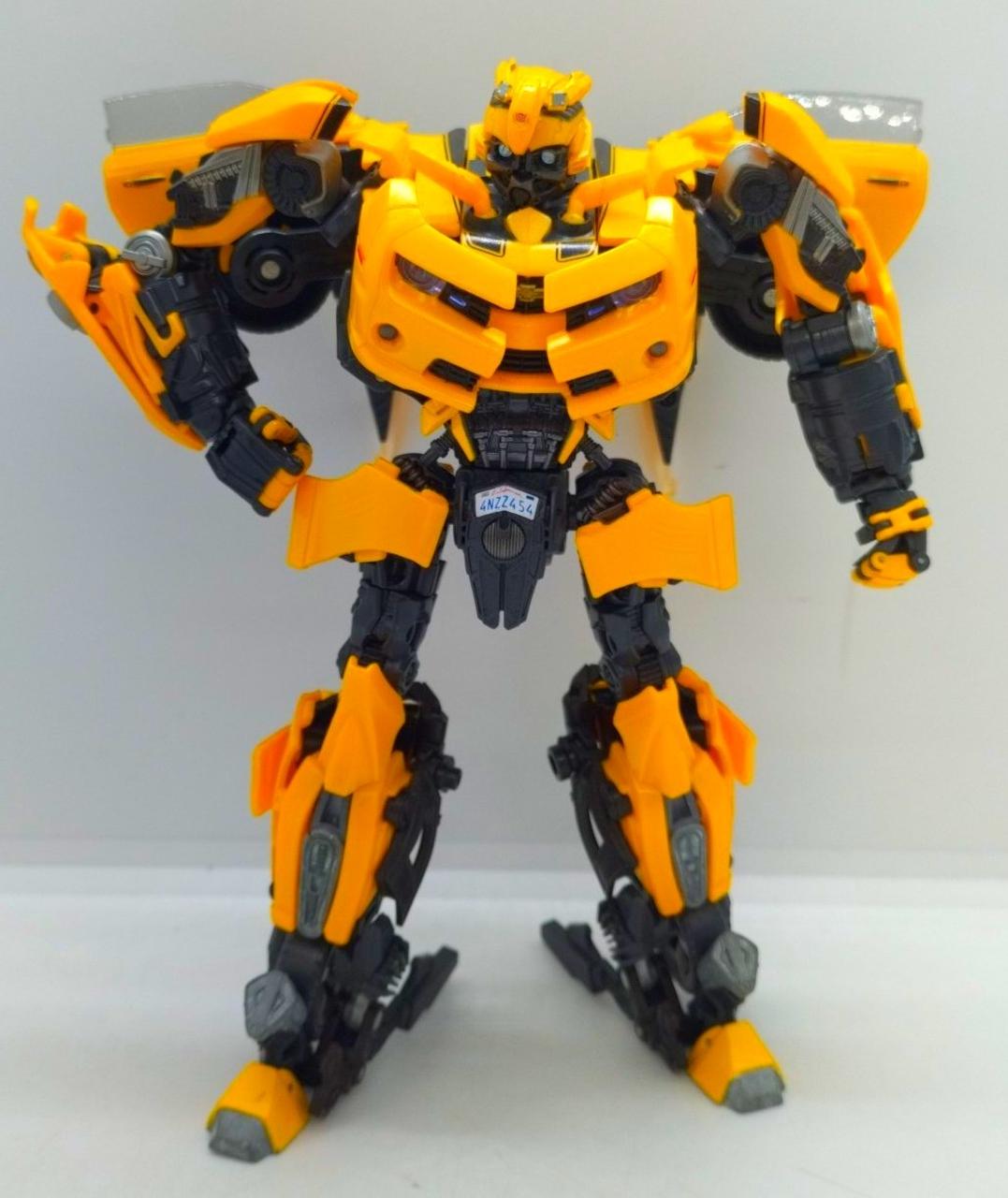 MPM-03 バンブルビー & 非正規トランスフォーマー　ディーノっぽい人セット MPM-03 バンブルビー & 非正規トランスフォーマー ディーノっ