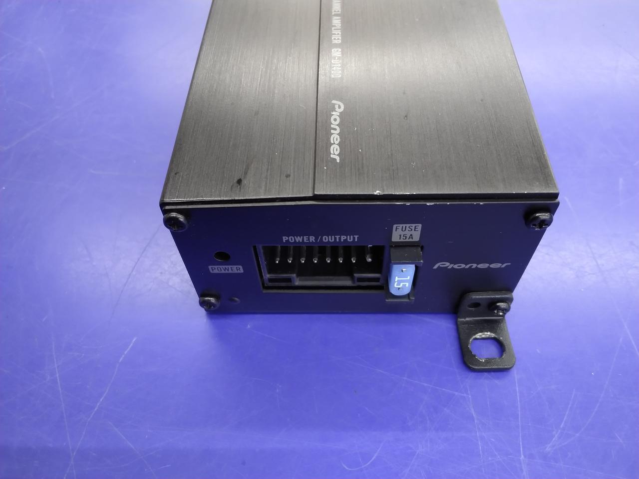 カロッツェリア アンプ 4chパワーアンプ GM-D2400 | パワーアンプ | システムアップ