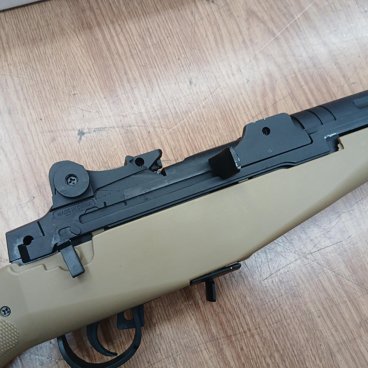 銃身部分コッキングによるスレ傷あり