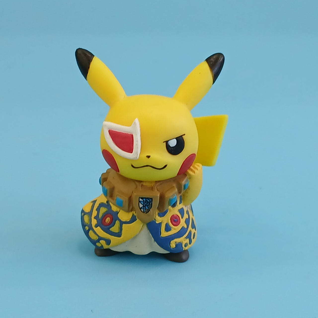 ポケモンセンター|ボスごっこピカチュウ プラズマ団 ゲーチス|【ハード