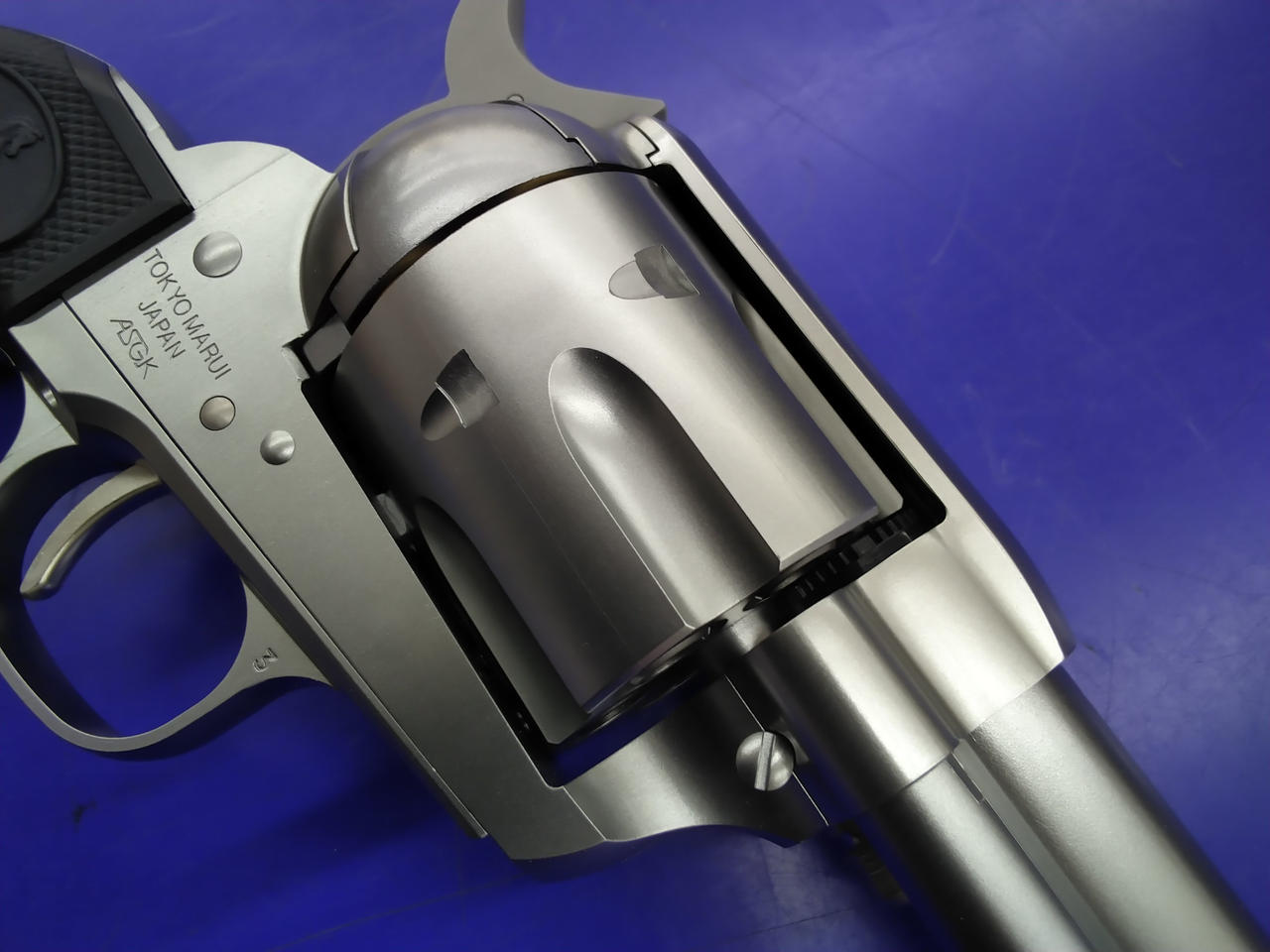 シリンダー回転によるキズあります