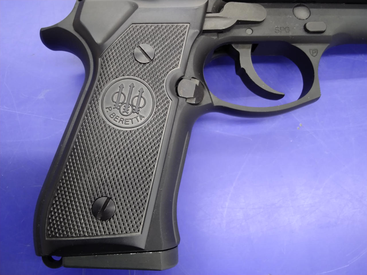 グリップ部分一部白化箇所あります