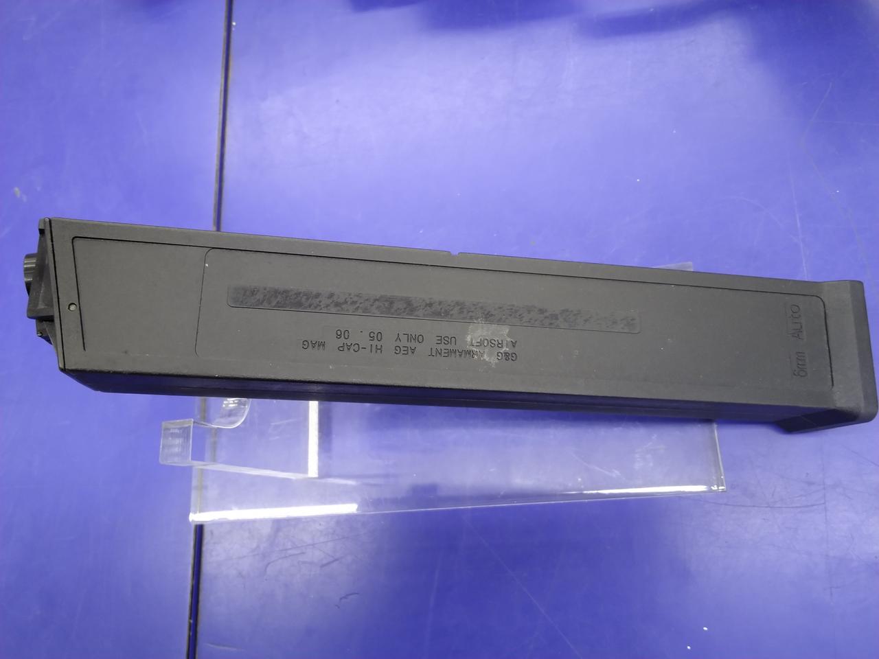 マガジン着脱によるスレ傷・汚れあります