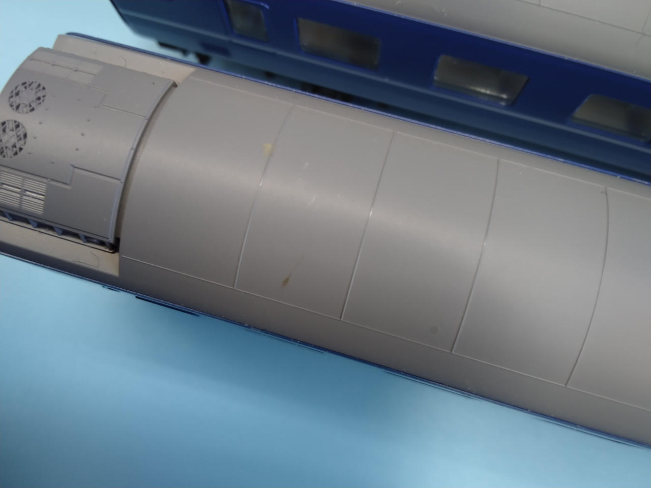 スハネフ14-13屋根上に塗料飛びあり