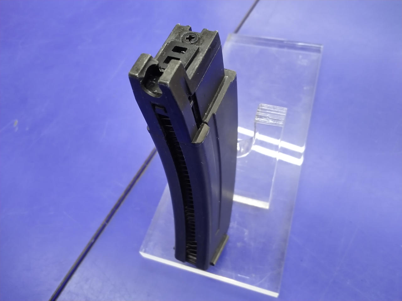 マガジン着脱に伴うスレ傷あります