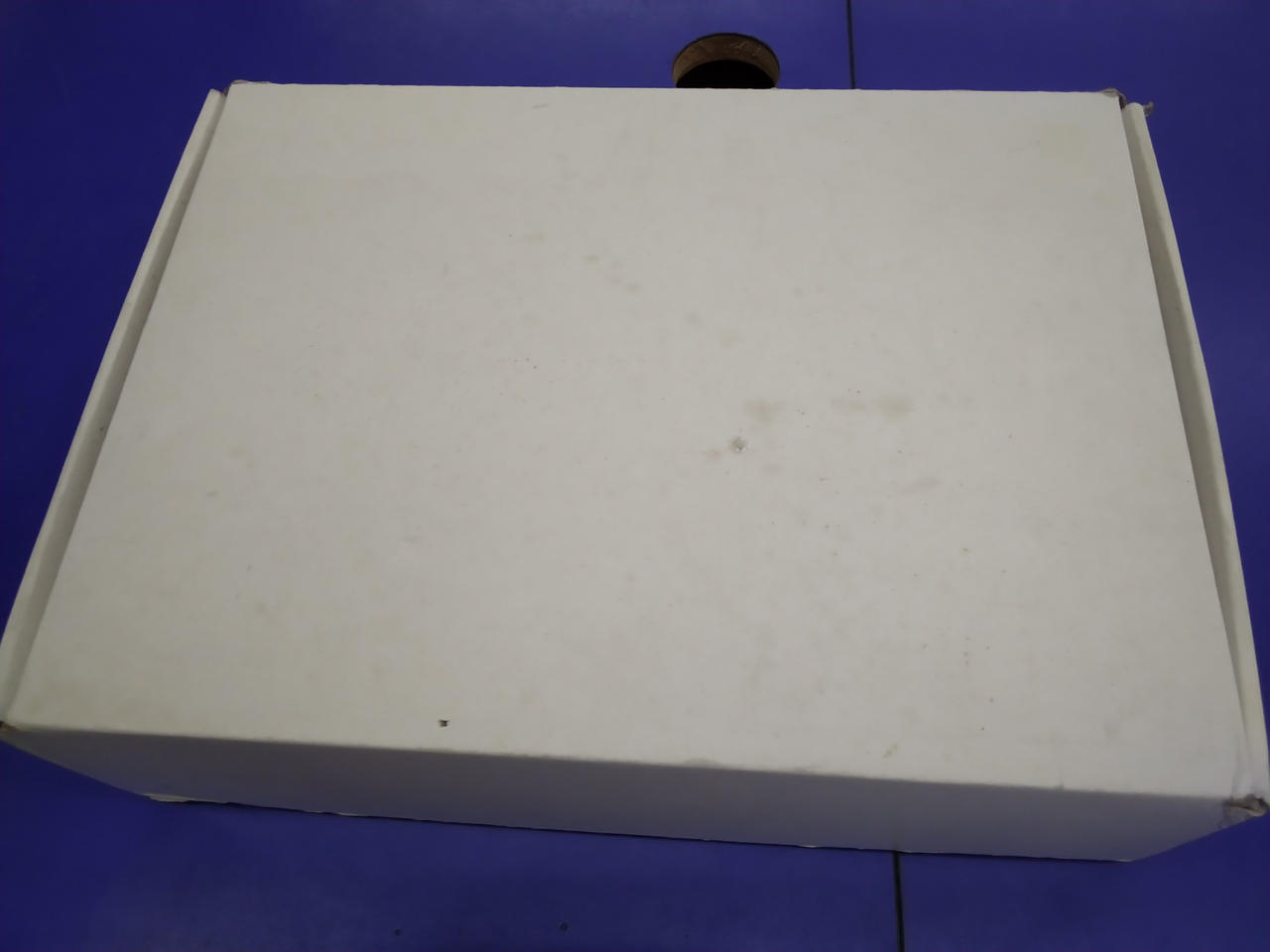 外箱染み・色ヤケあり