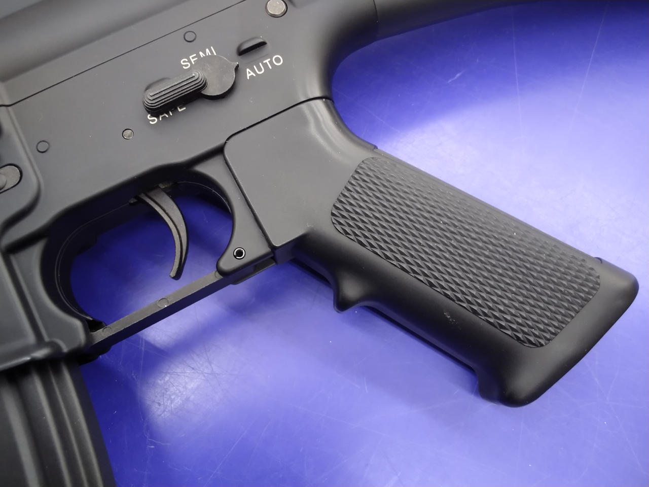 東京マルイ|電動ガン・SR-16 ナイツ|【ハードオフ公式通販】オフモール
