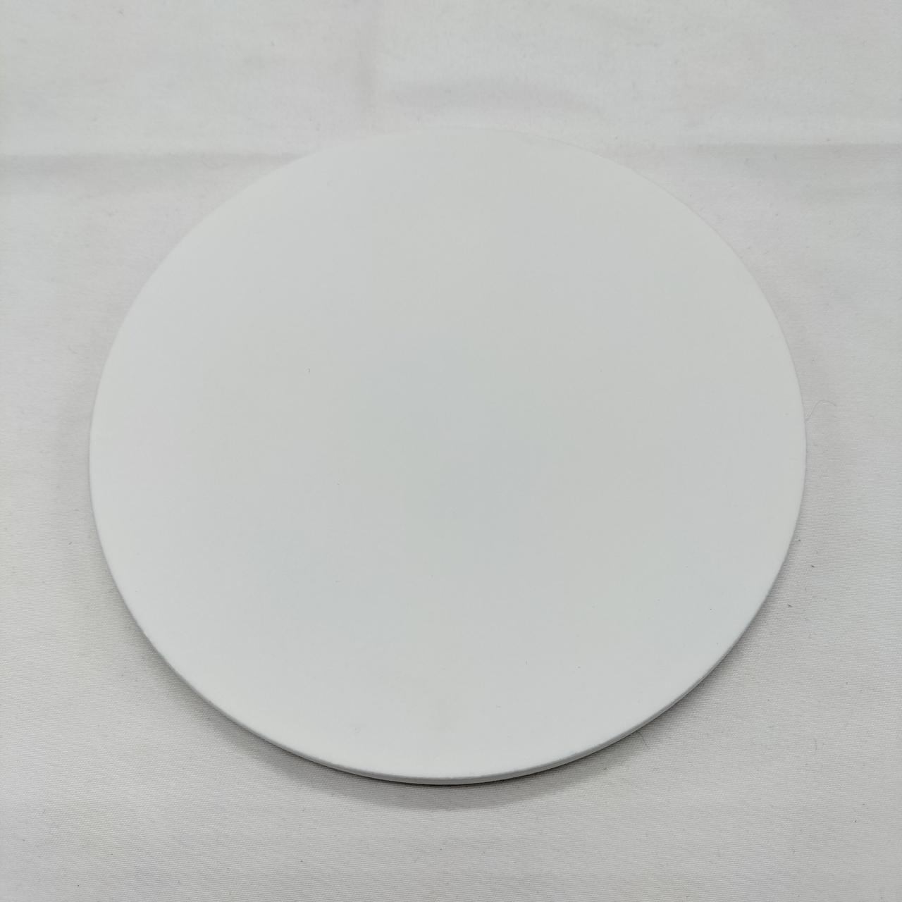 台座にも目立った傷みは見られません