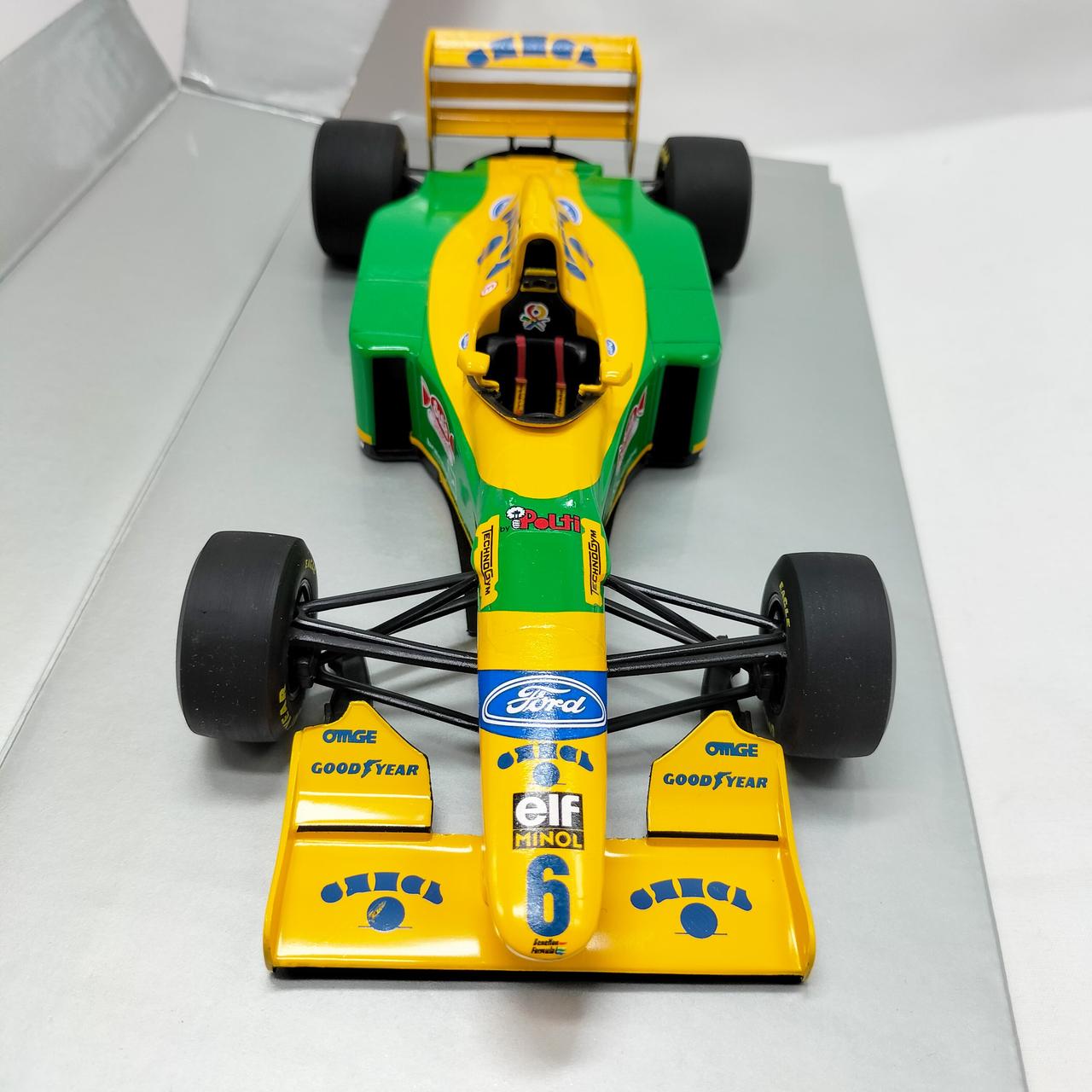 目立った傷みは見られません