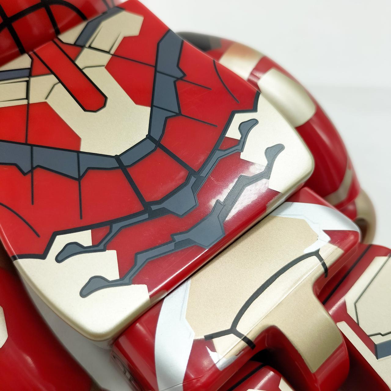 本体に傷みが見られます