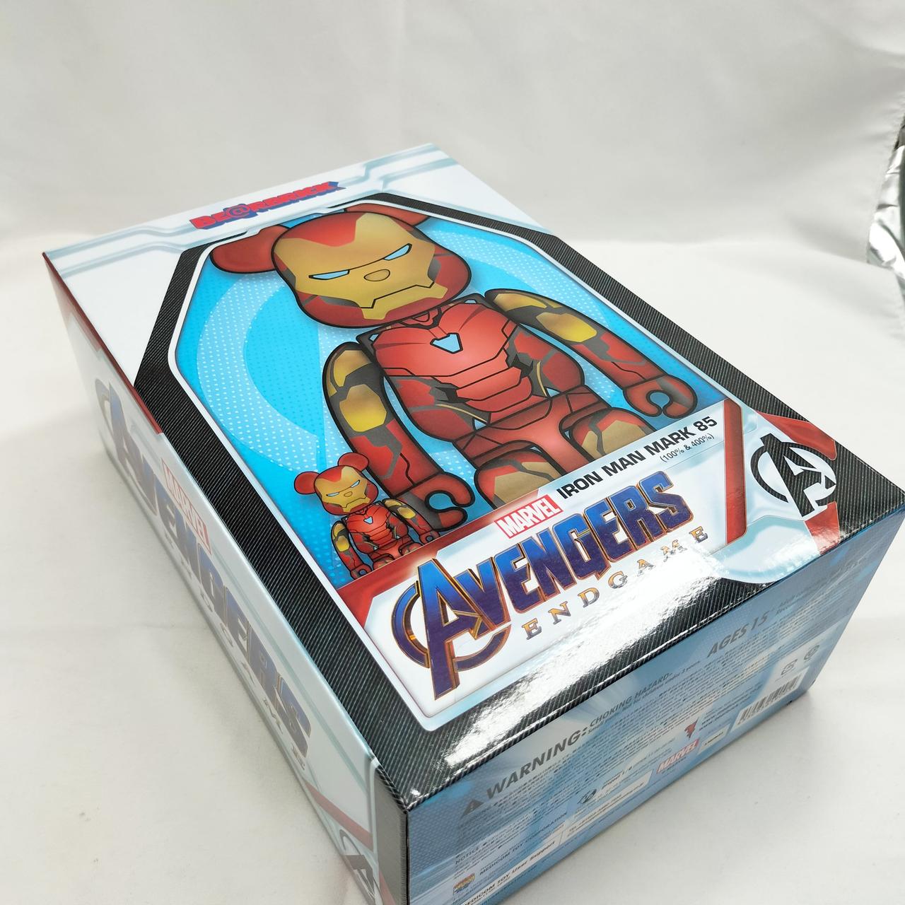 外箱に傷みが見られます