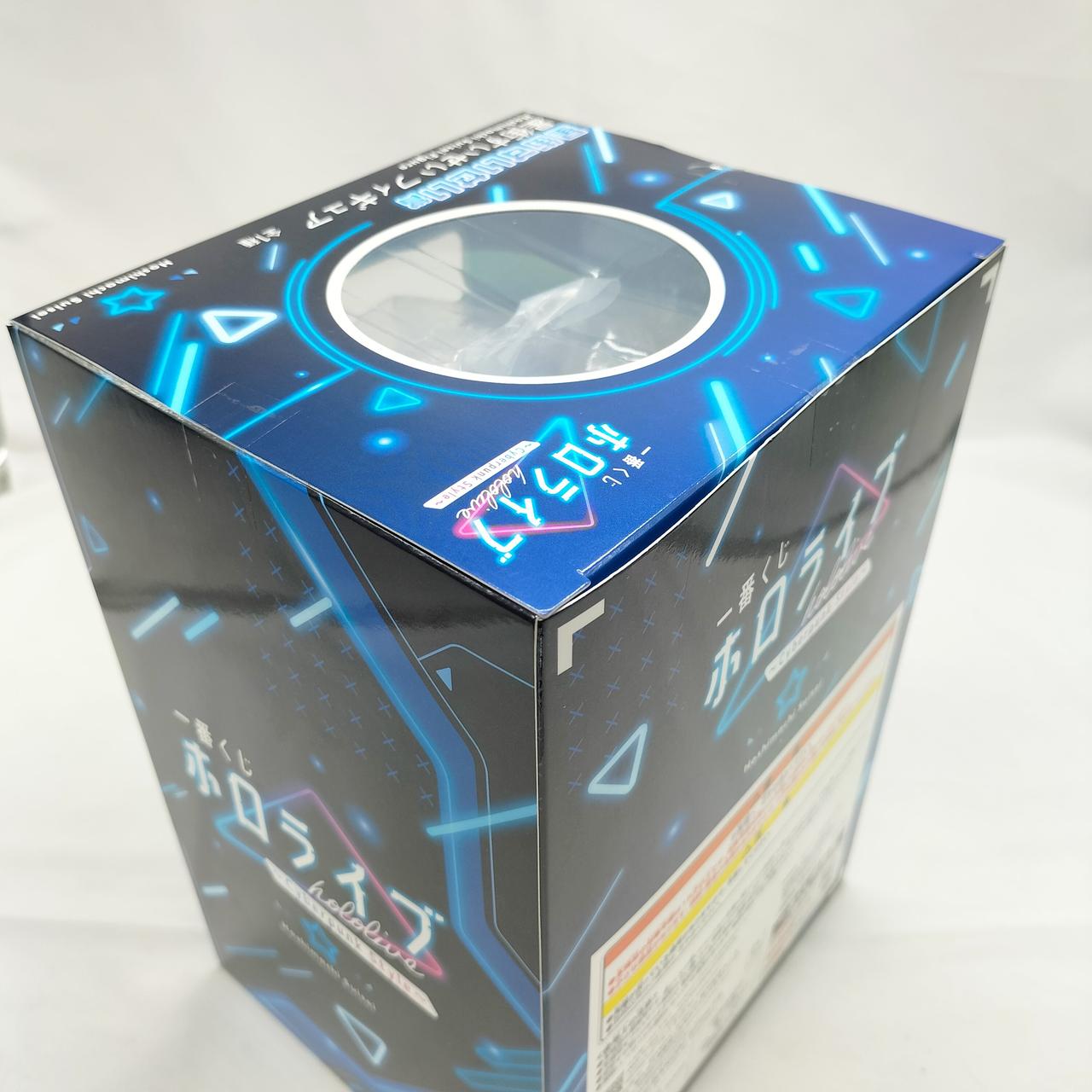 外箱に傷みが見られます