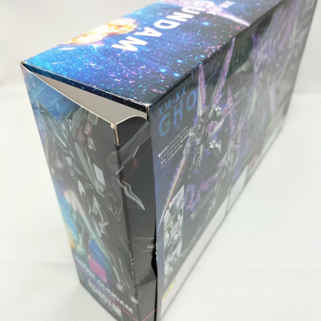 外箱に傷みが見られます