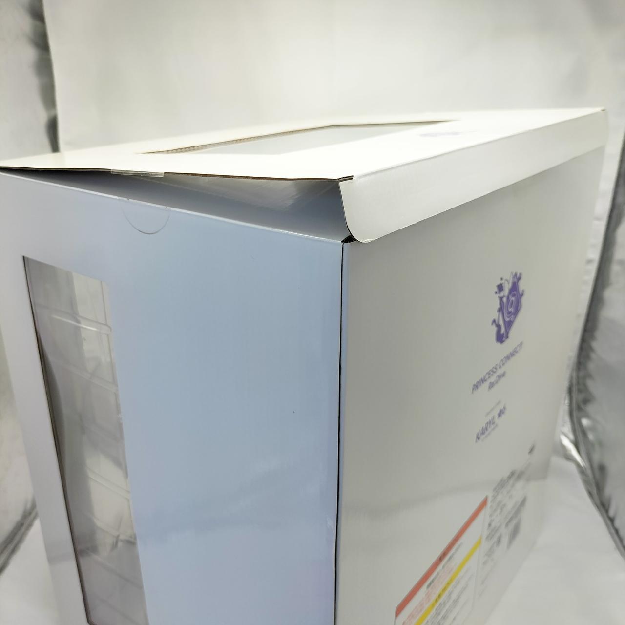 外箱に傷みが見られます