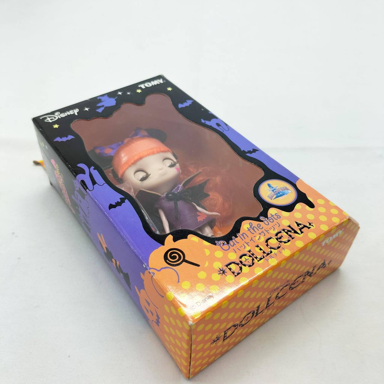 外箱に傷みが見られます