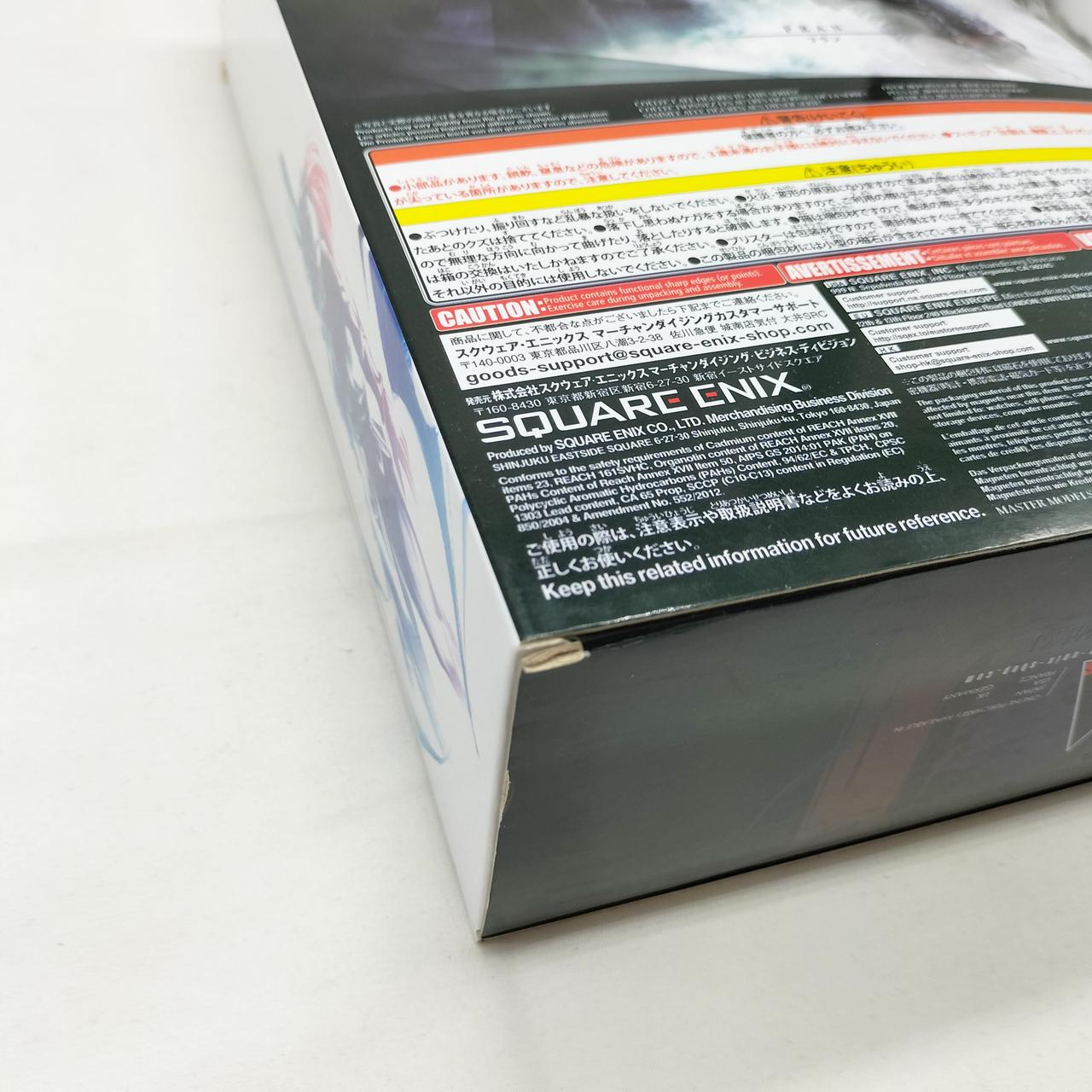 外箱に傷みが見られます