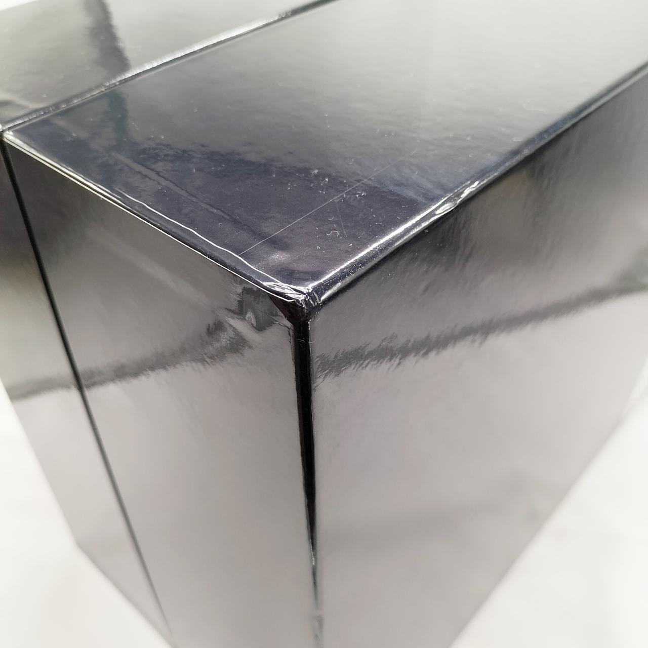 外箱に傷みが見られます