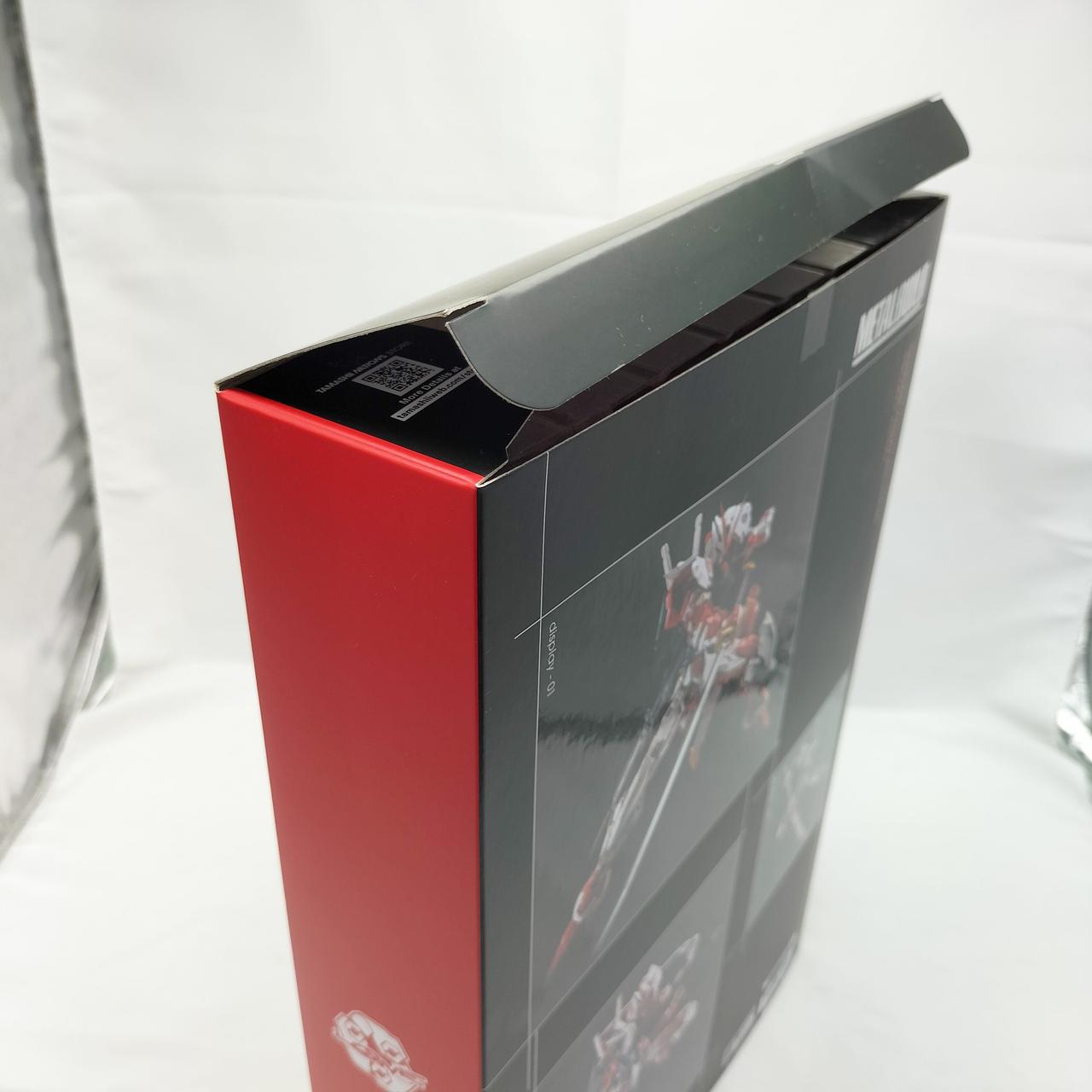 外箱に傷みが見られます