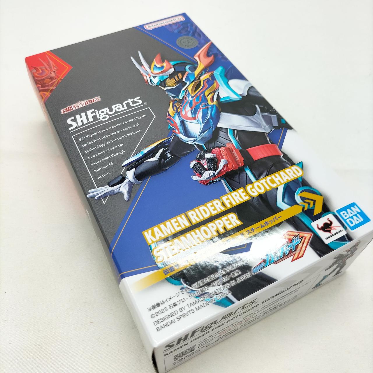 外箱に傷みが見られます