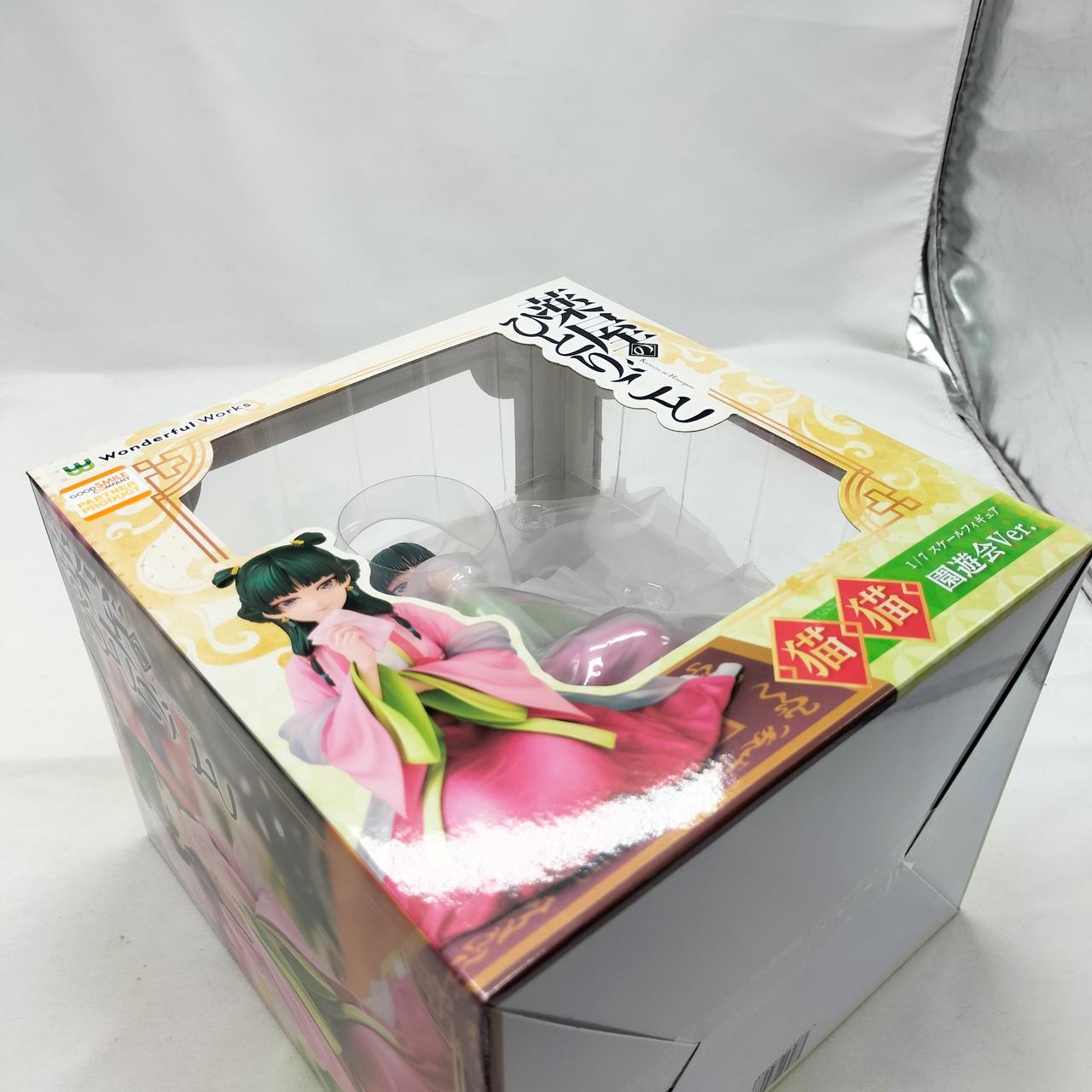 外箱に傷みが見られます