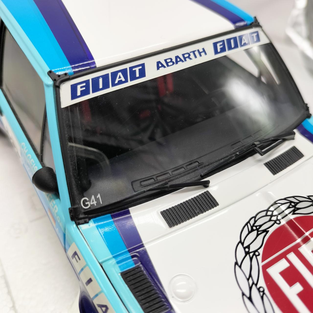 傷みが見られます