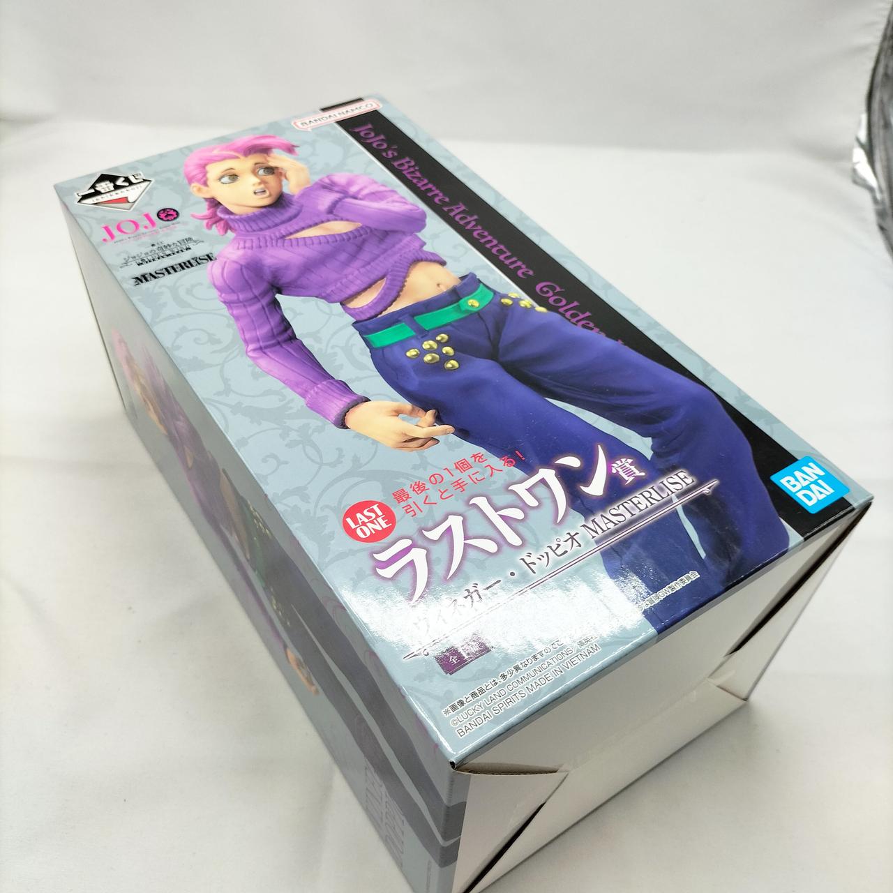 外箱に傷みが見られます