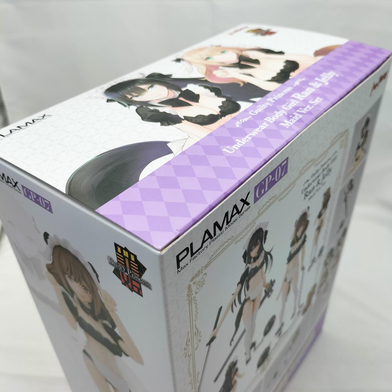 外箱に傷みが見られます