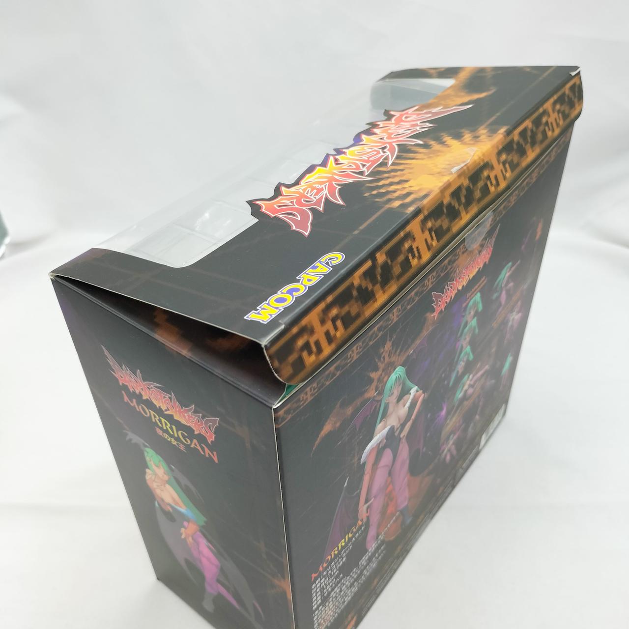 外箱に傷みが見られます