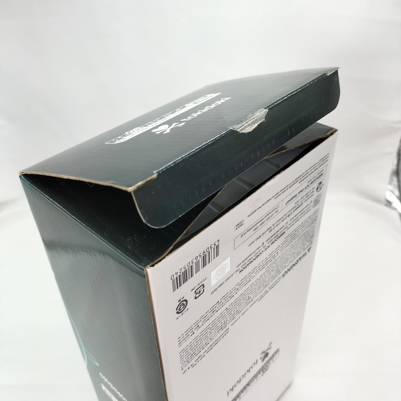 外箱に傷みが見られます