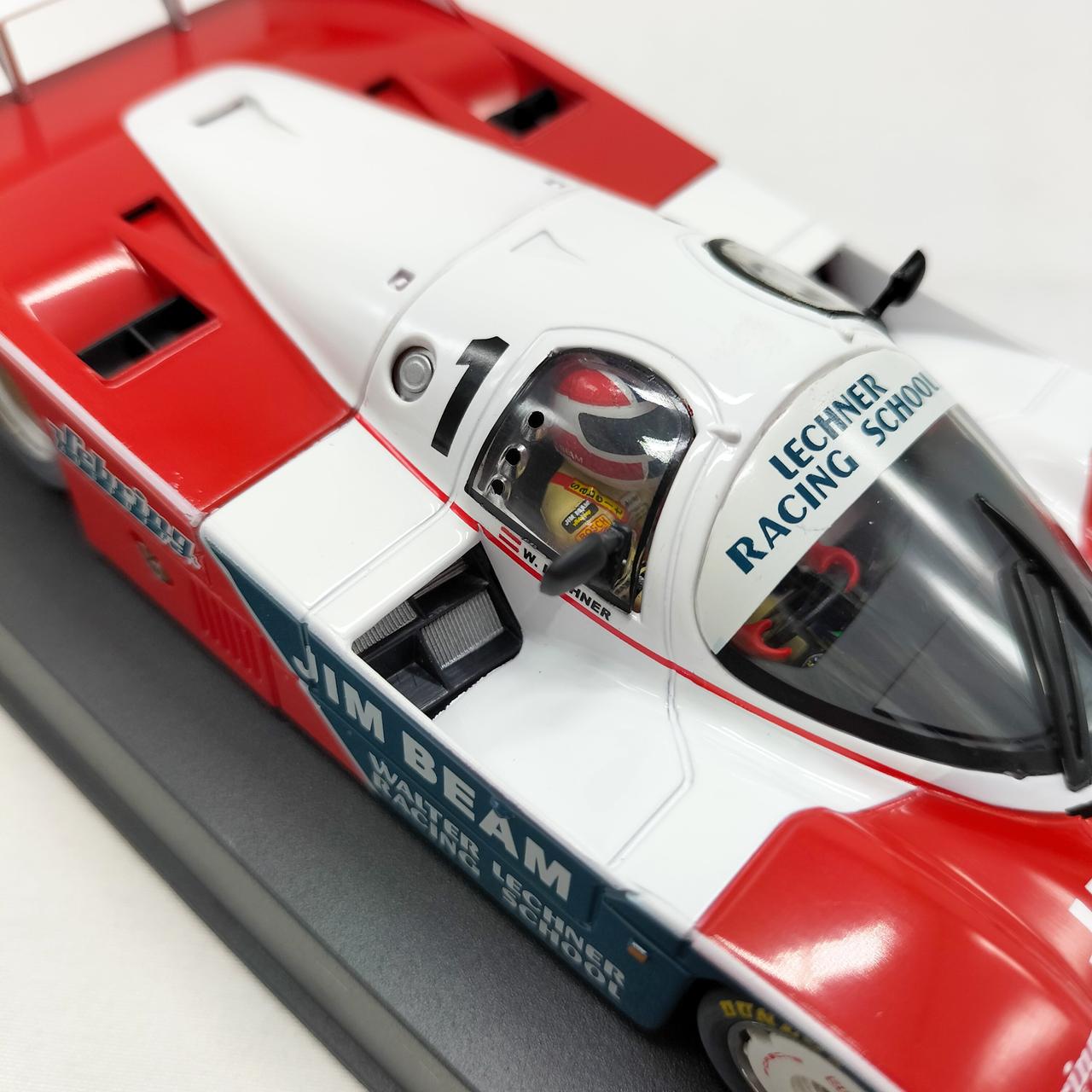 目立った傷みは見られません