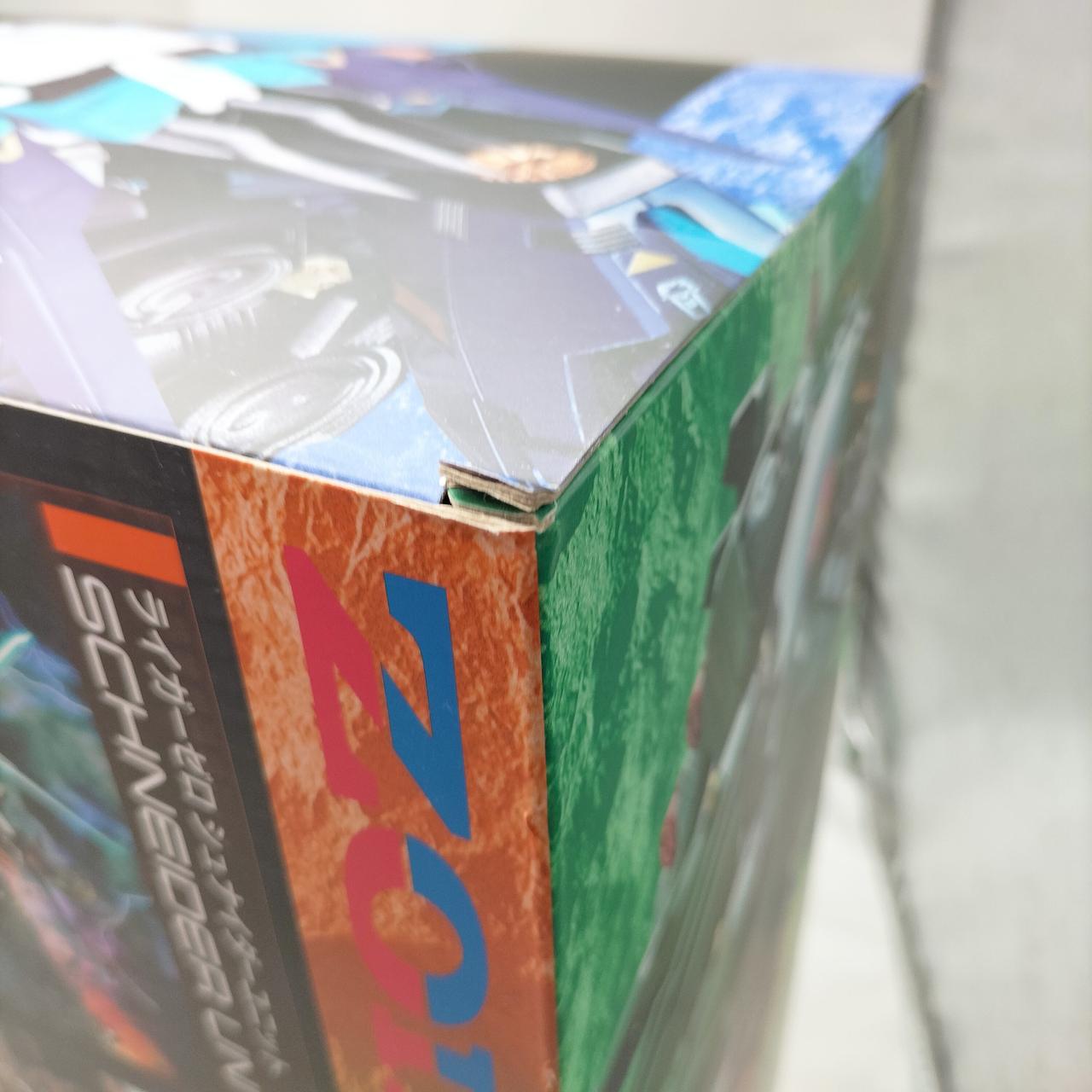 外箱に傷みが見られます