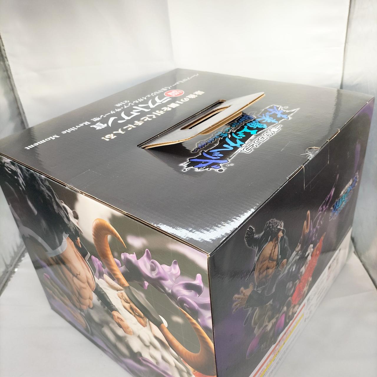 外箱に傷みが見られます