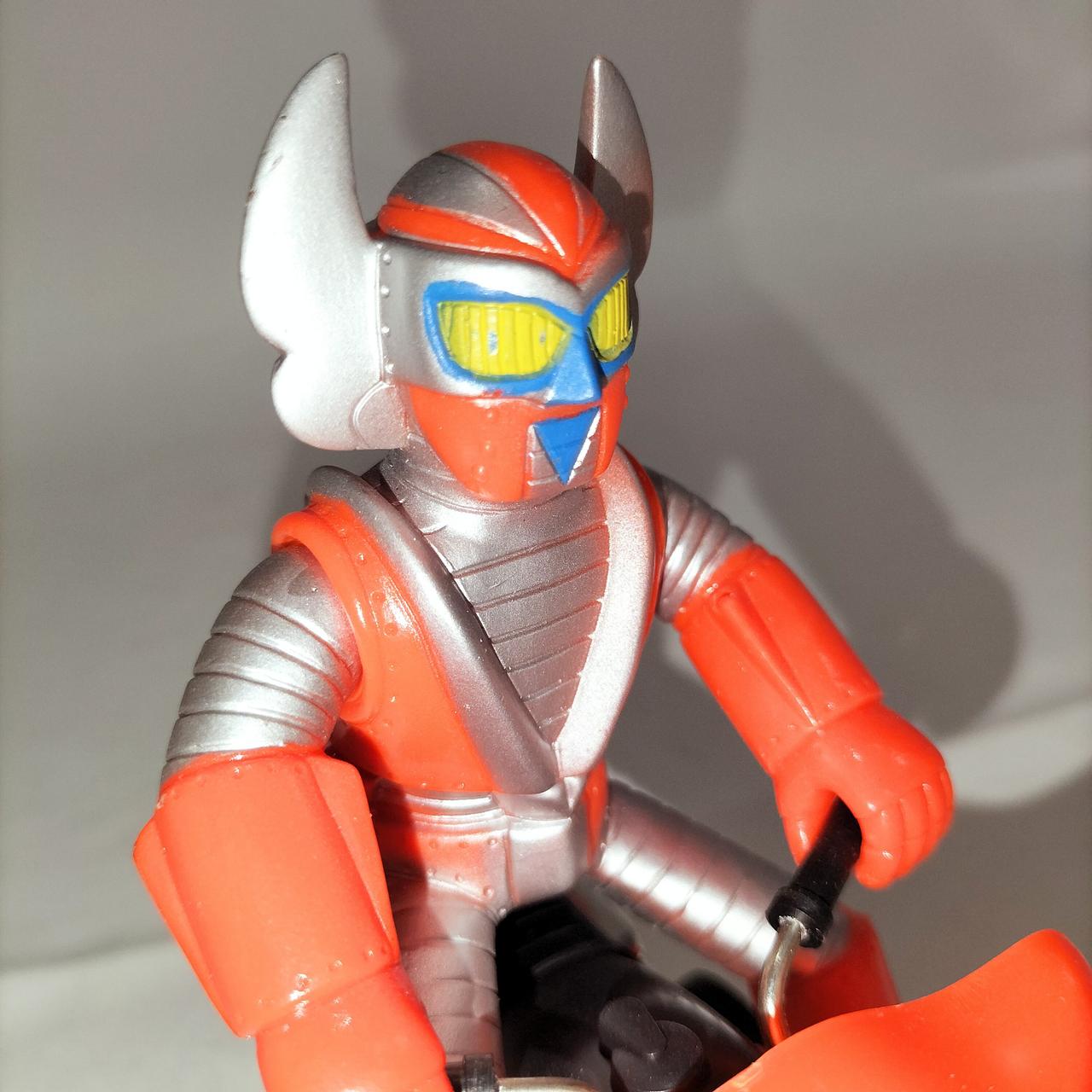 本体に傷みが見られます