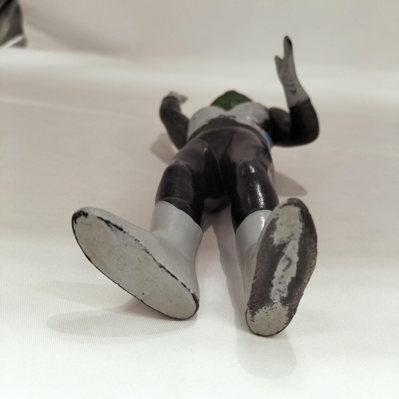 傷みが見られます